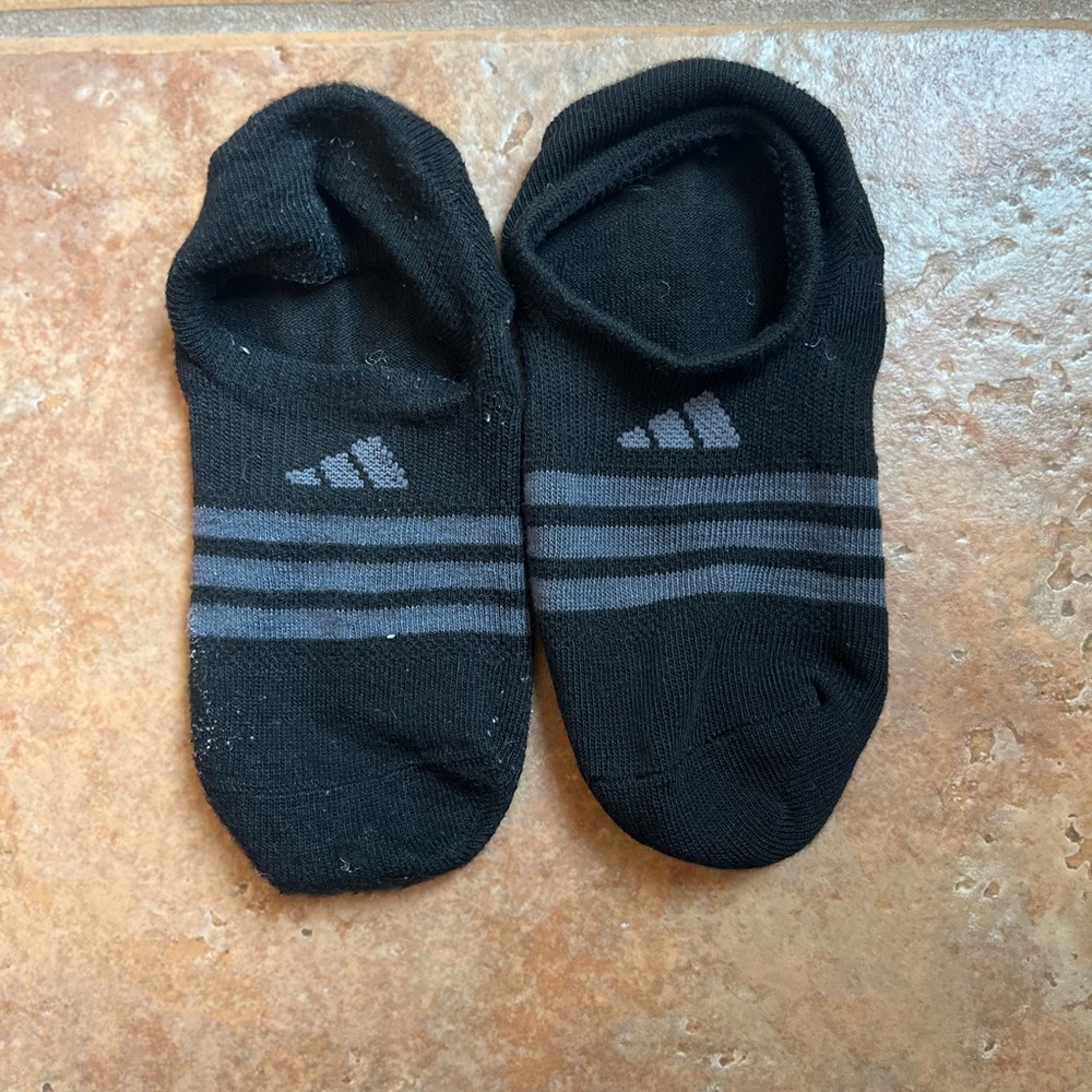 Women’s adidas ankle socks